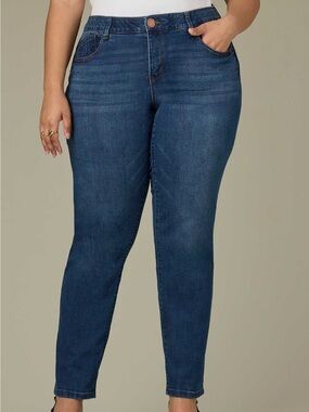 Wit & Wisdom Sawyer Mid-Rise Straight  Leg